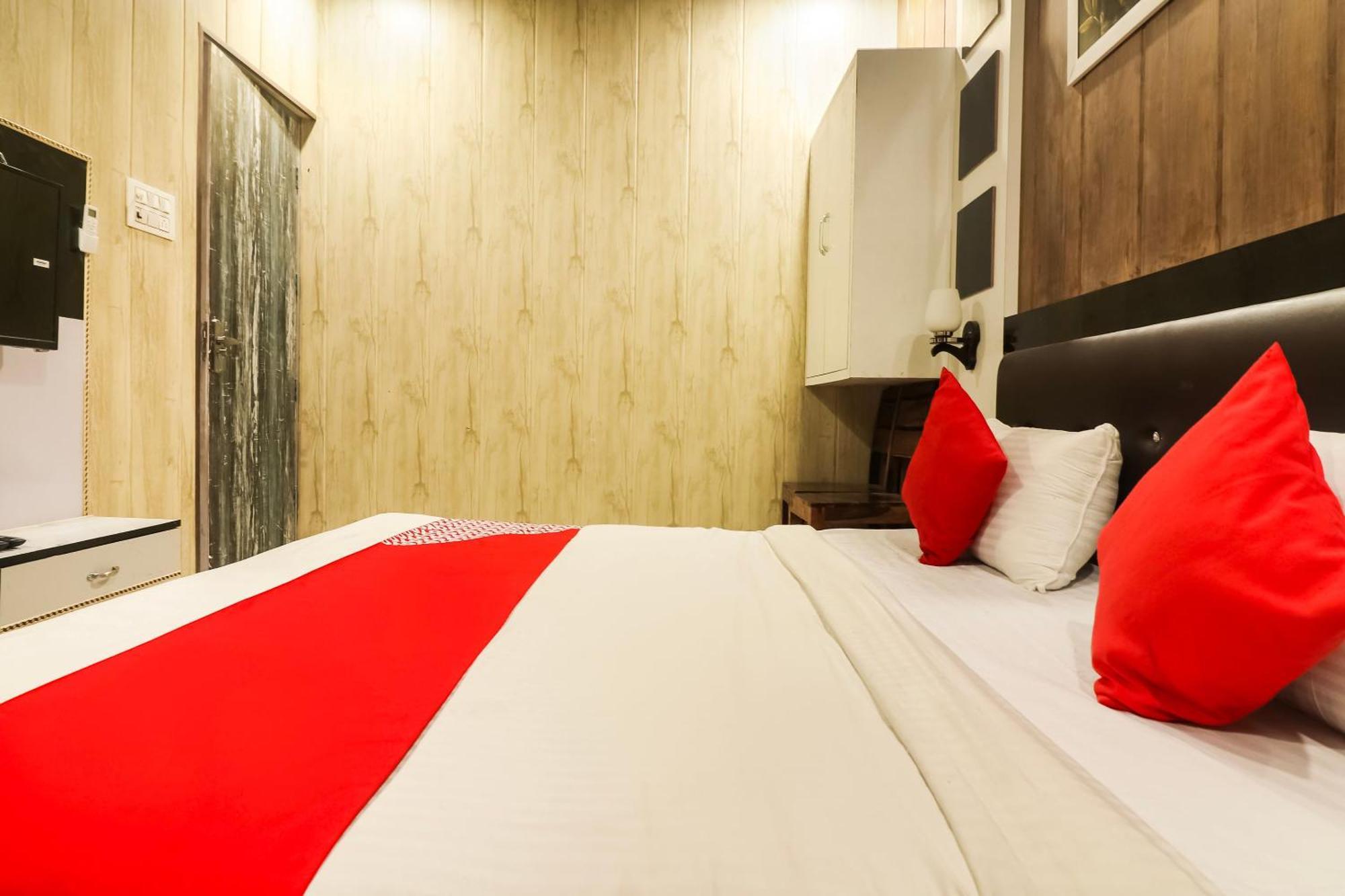 Hotel O Sheela Rohtak Zewnętrze zdjęcie